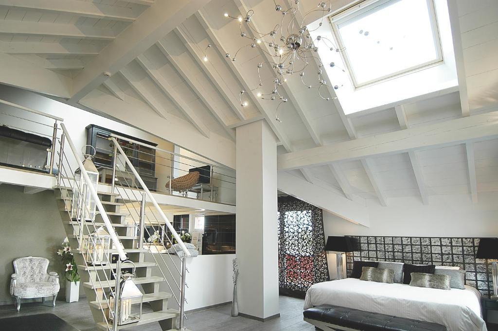 Auberge De Maison Rouge Vetraz-Monthoux Ruang foto