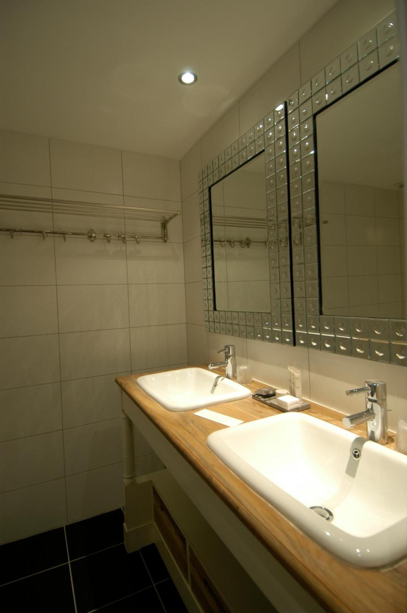 Auberge De Maison Rouge Vetraz-Monthoux Bagian luar foto