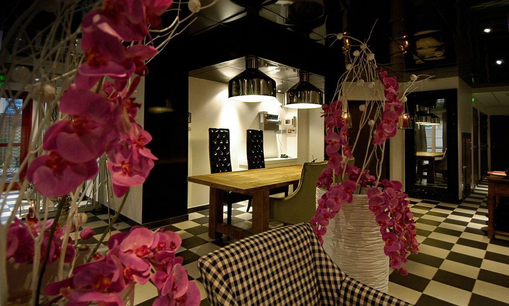 Auberge De Maison Rouge Vetraz-Monthoux Bagian luar foto