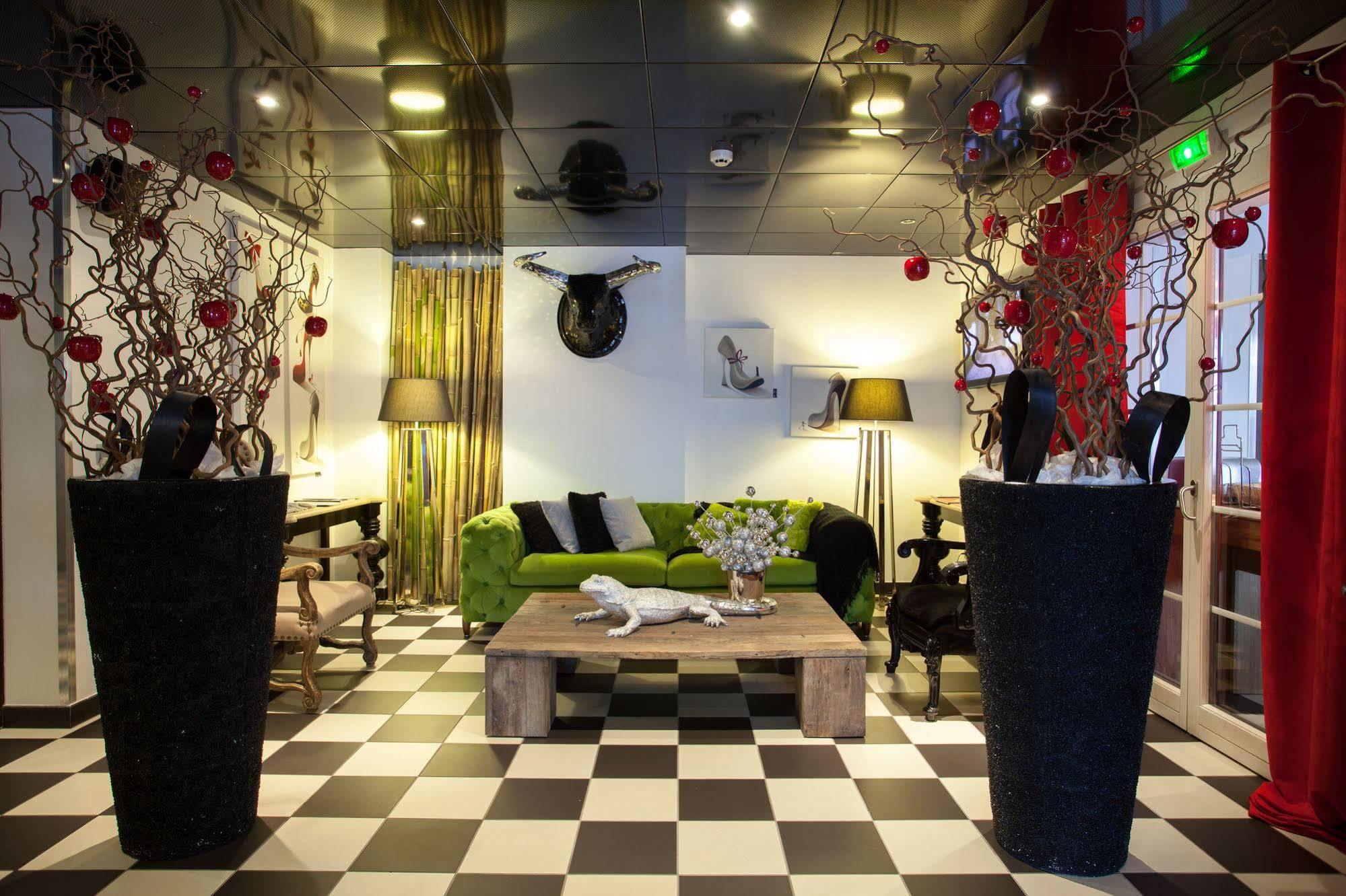 Auberge De Maison Rouge Vetraz-Monthoux Bagian luar foto